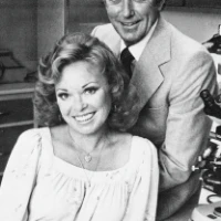 A “Business Week” által összeállított rangsorban Paula bekerült a 100 legsikeresebb női vállalkozó közé.