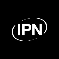 Az Interlock Protein Network (IPN) vívőközeg technológia bejut a hajrostok mélyére, hogy a hajszálak teljes keresztmetszetében megerősítse a haj szerkezetét.