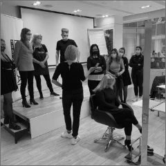 stylist-image-magenta